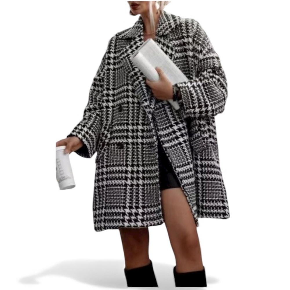 Stylish Black and White Houndstooth oversized Coat size XL